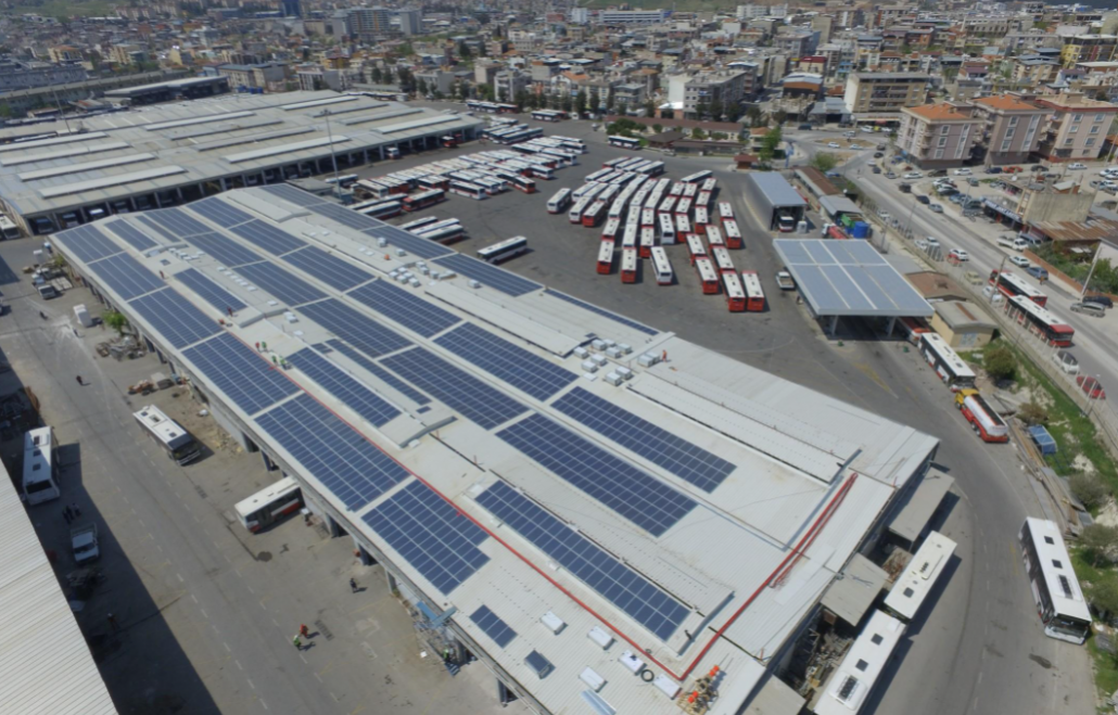 The electric buses are powered using solar power plants at the ESHOT (Izmir's public bus company) workshop. ©ESHOT